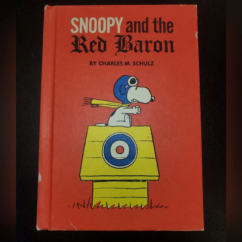 First Edition Snoopy and the Red Baron Book By Charles M. Schultz - 1966 - Picture 1 of 11